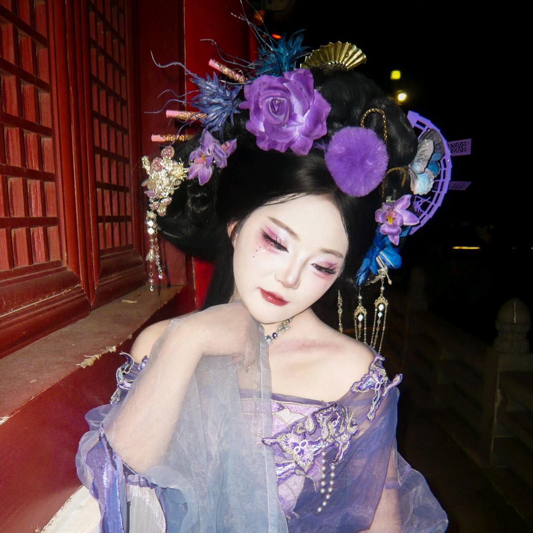 芳美女