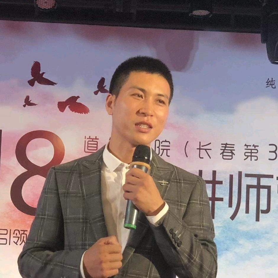 沧州创新轮滑刘宁
