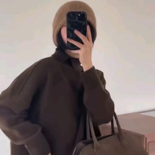 一只初杏