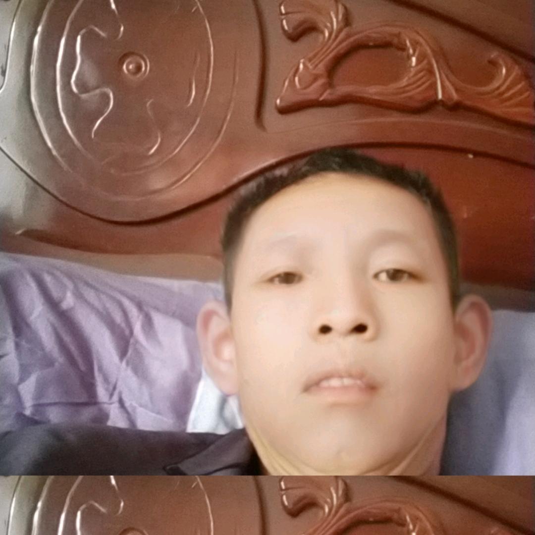 黄三轮