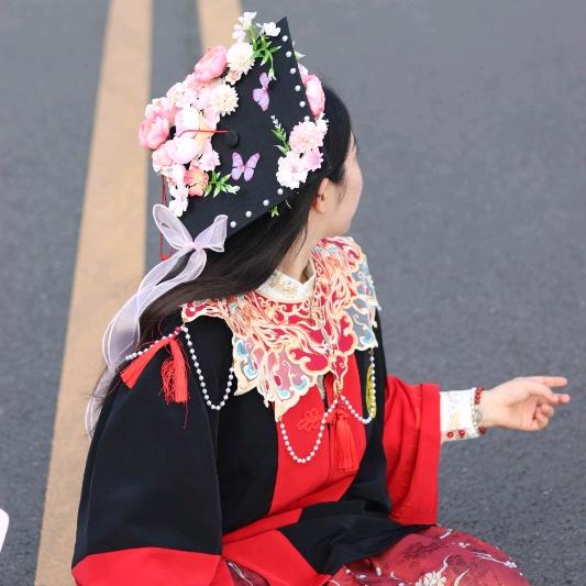 榴莲忘饭～