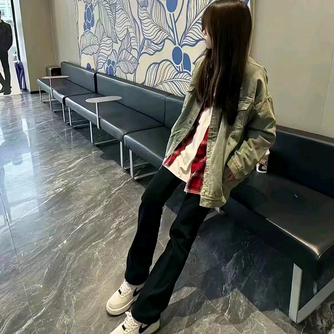 发呆的小绵羊•ᴗ•