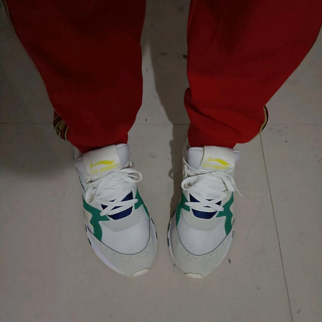 翻过高山，正遇江海，行过雪原，恰逢花期，