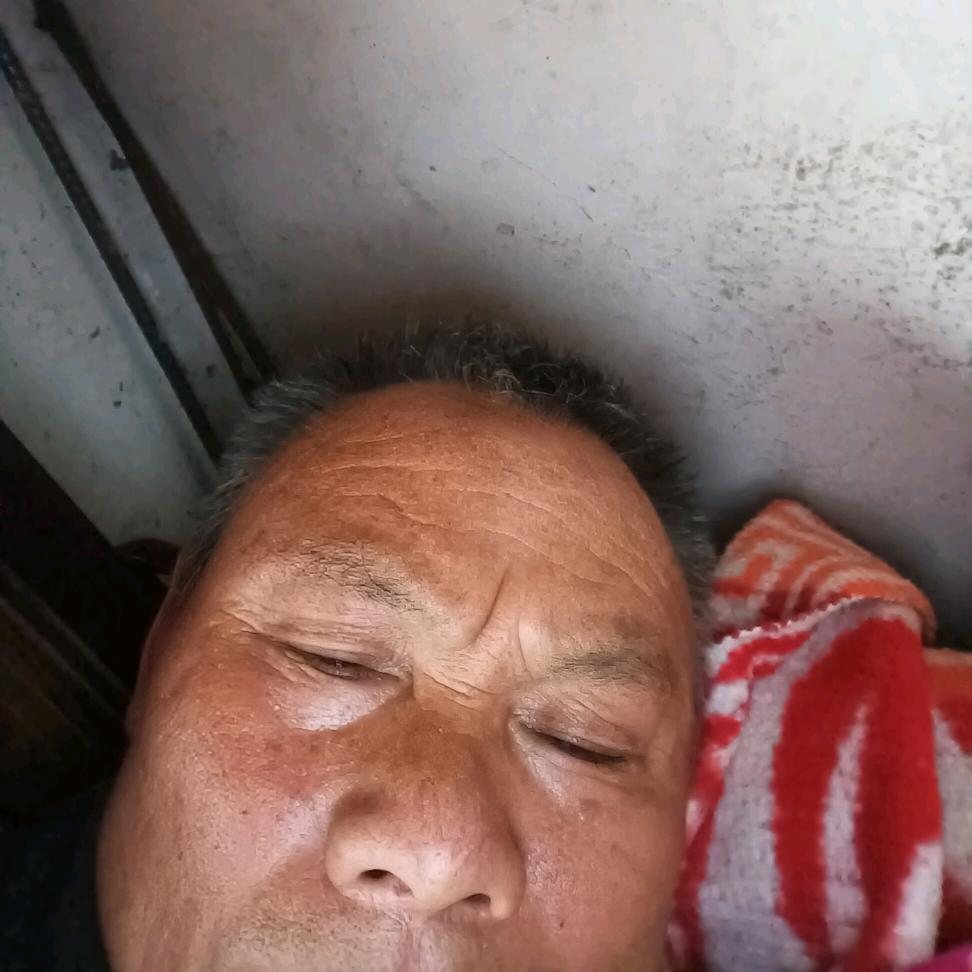 帅晕了隔壁小美
