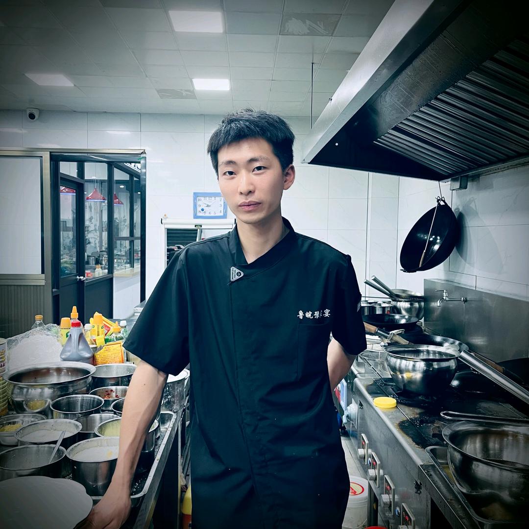 阿 刚🍃