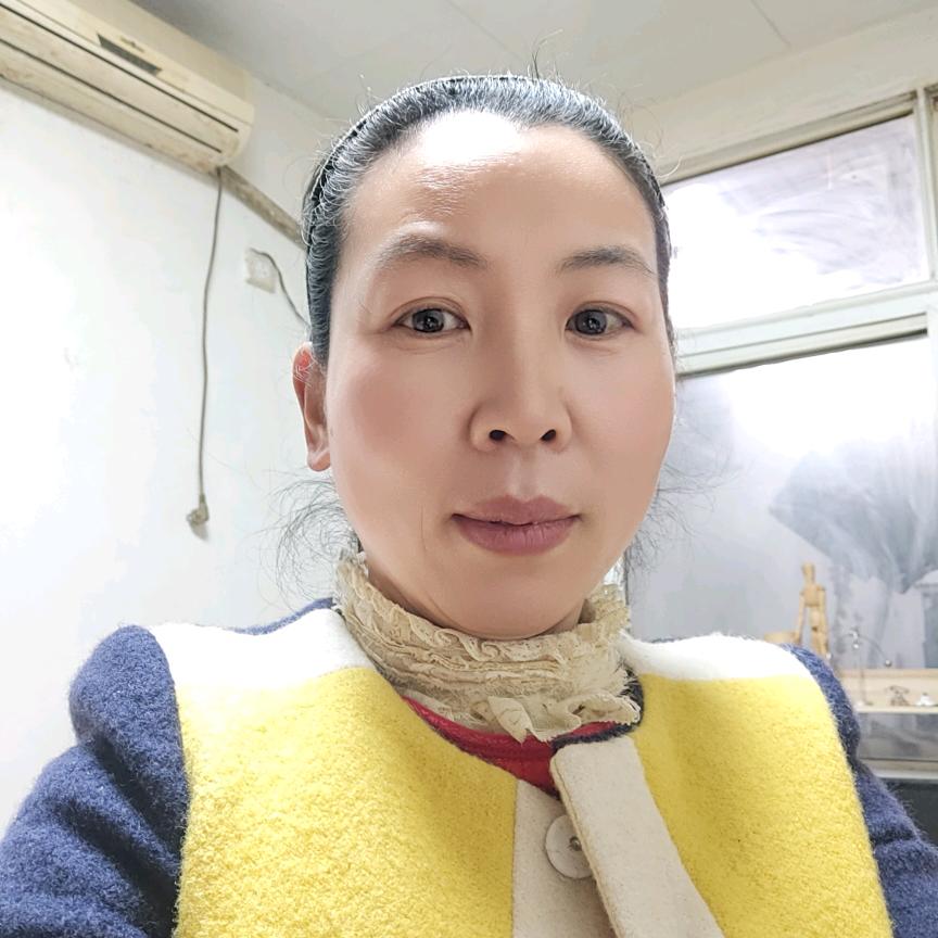 平凡姐晚上8点20分