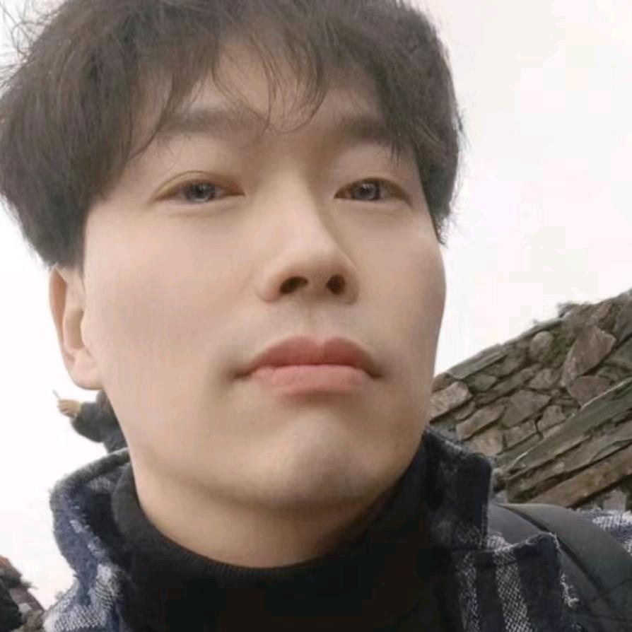 小洪叔叔