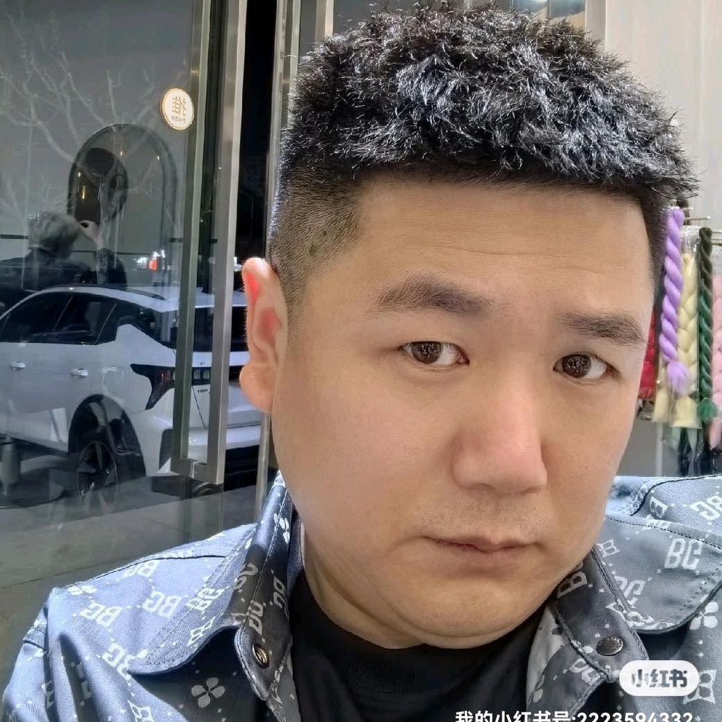 小秋在大阪