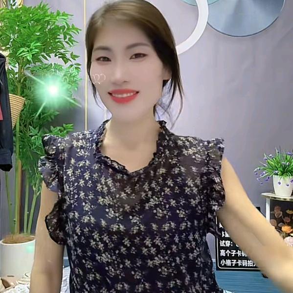 娜娜女装