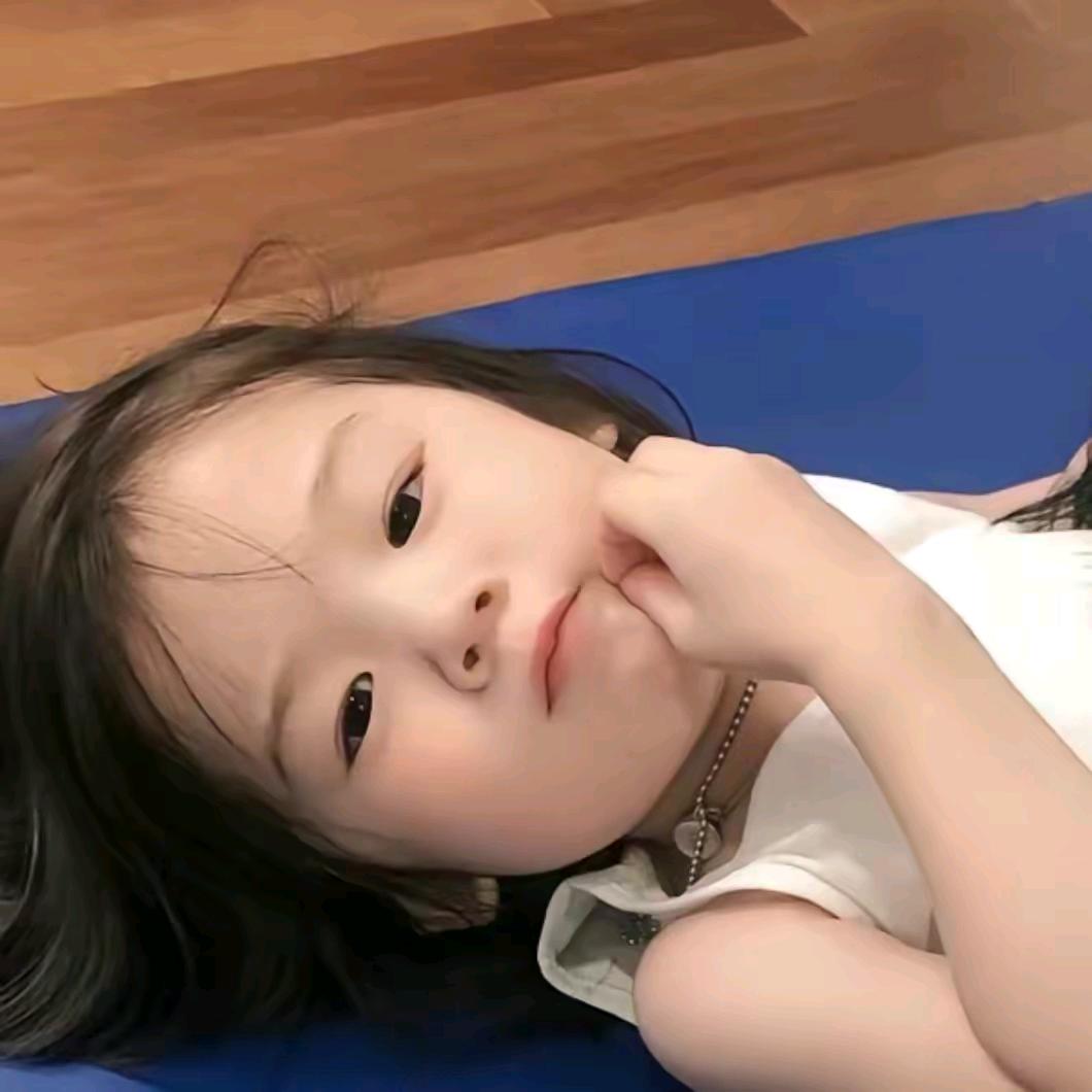 小依
