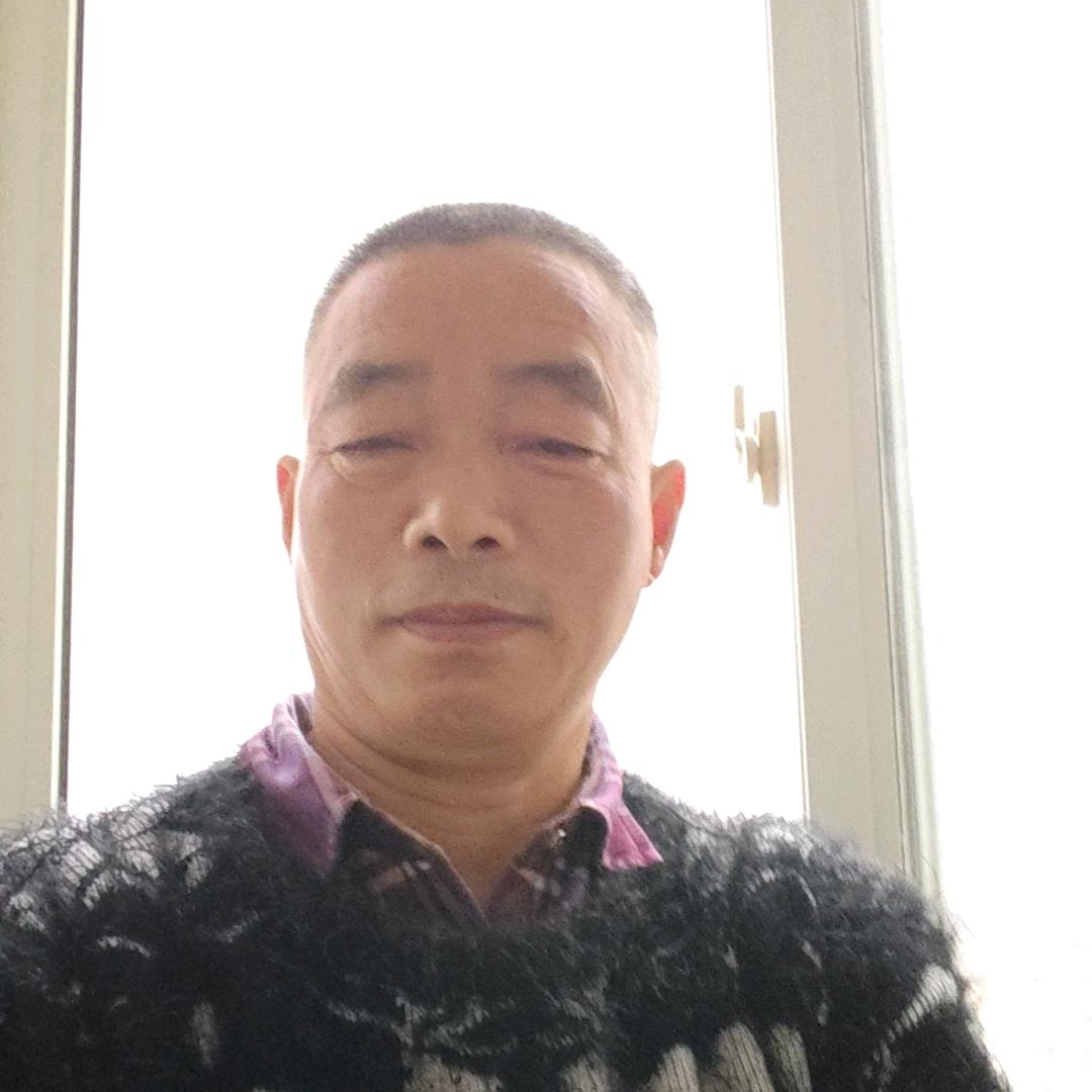 郑，人生不过二两酒，一两心酸，一两愁