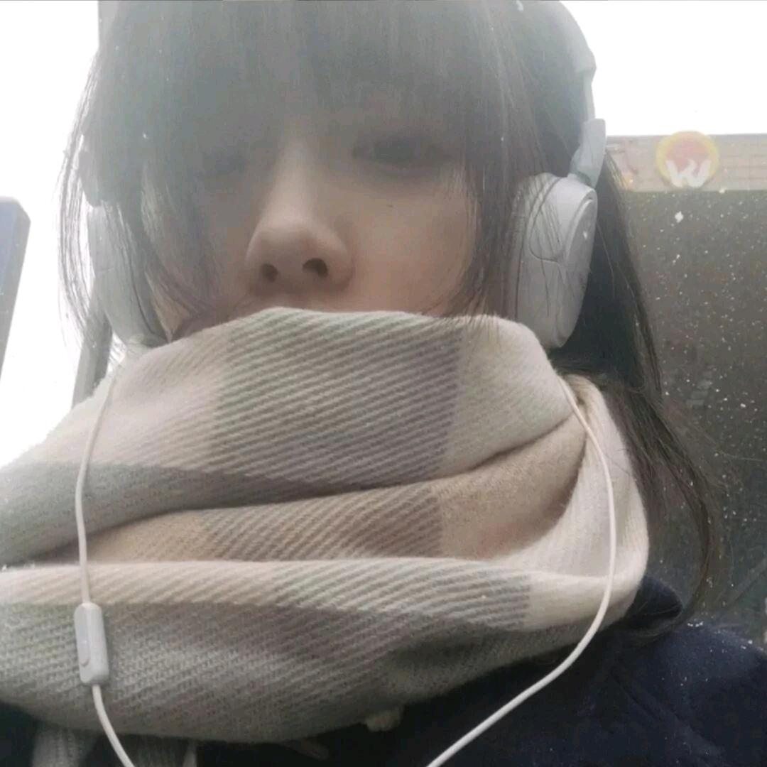 灯火眠.