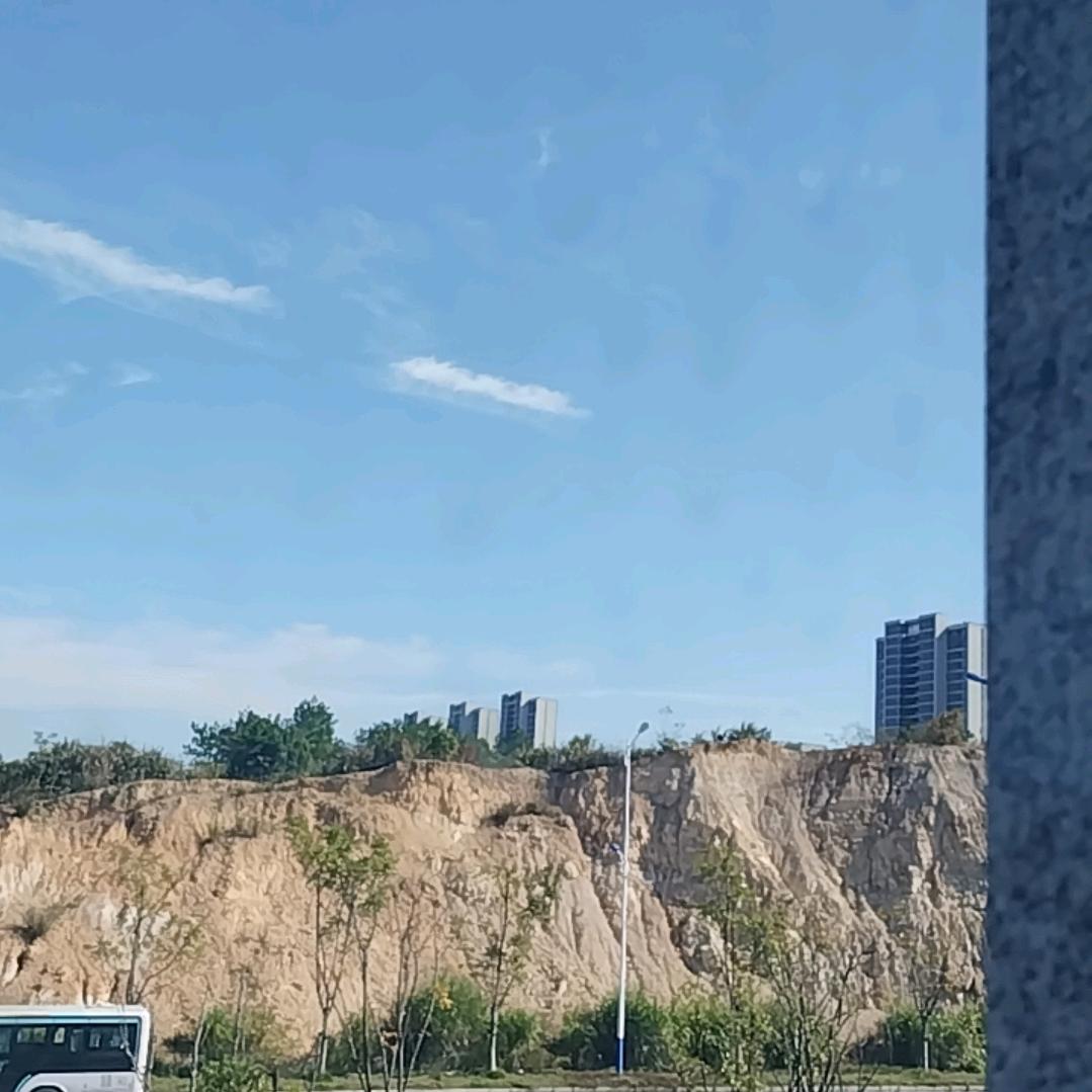 攗渽