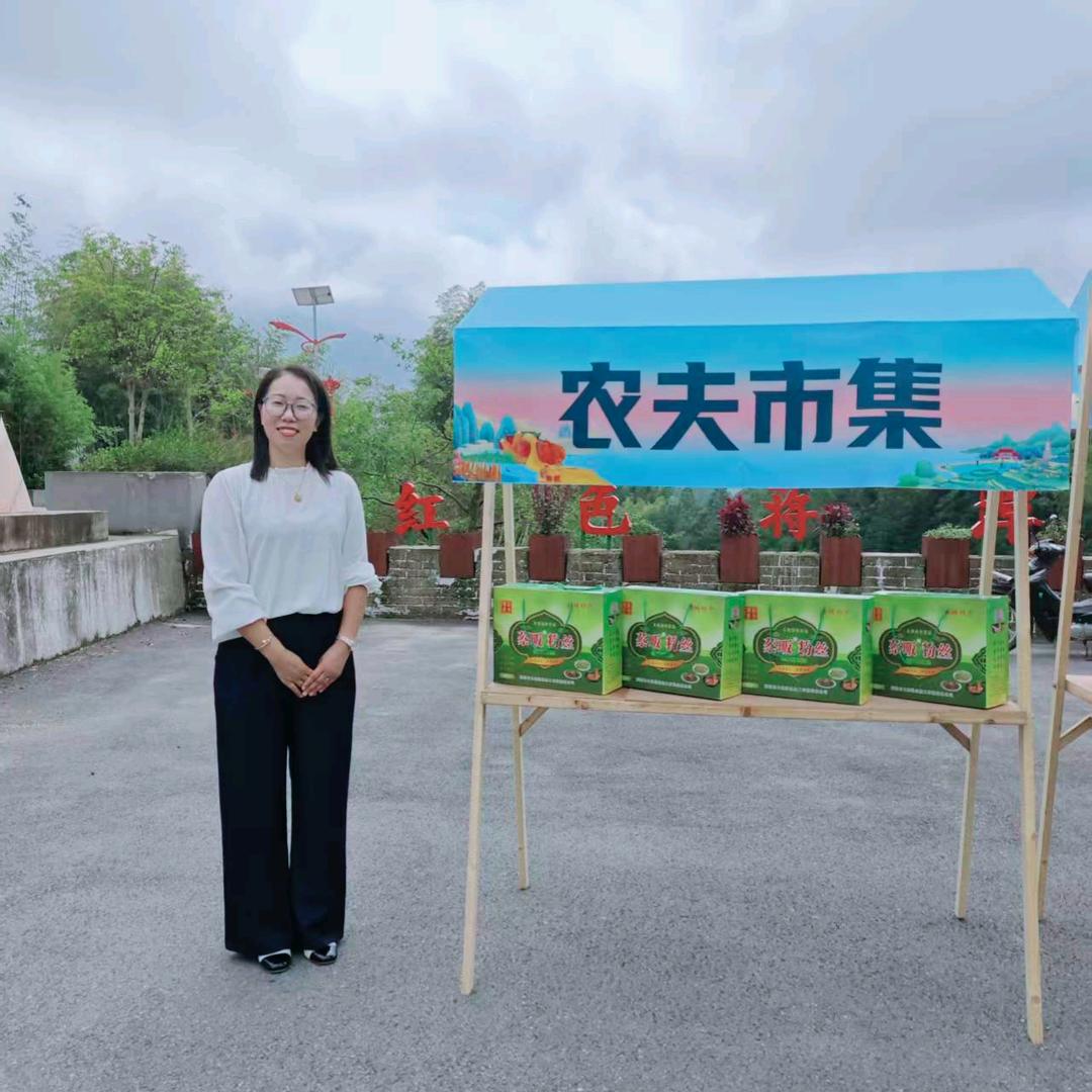 桐城市唐湾镇蔡畈村娇书记