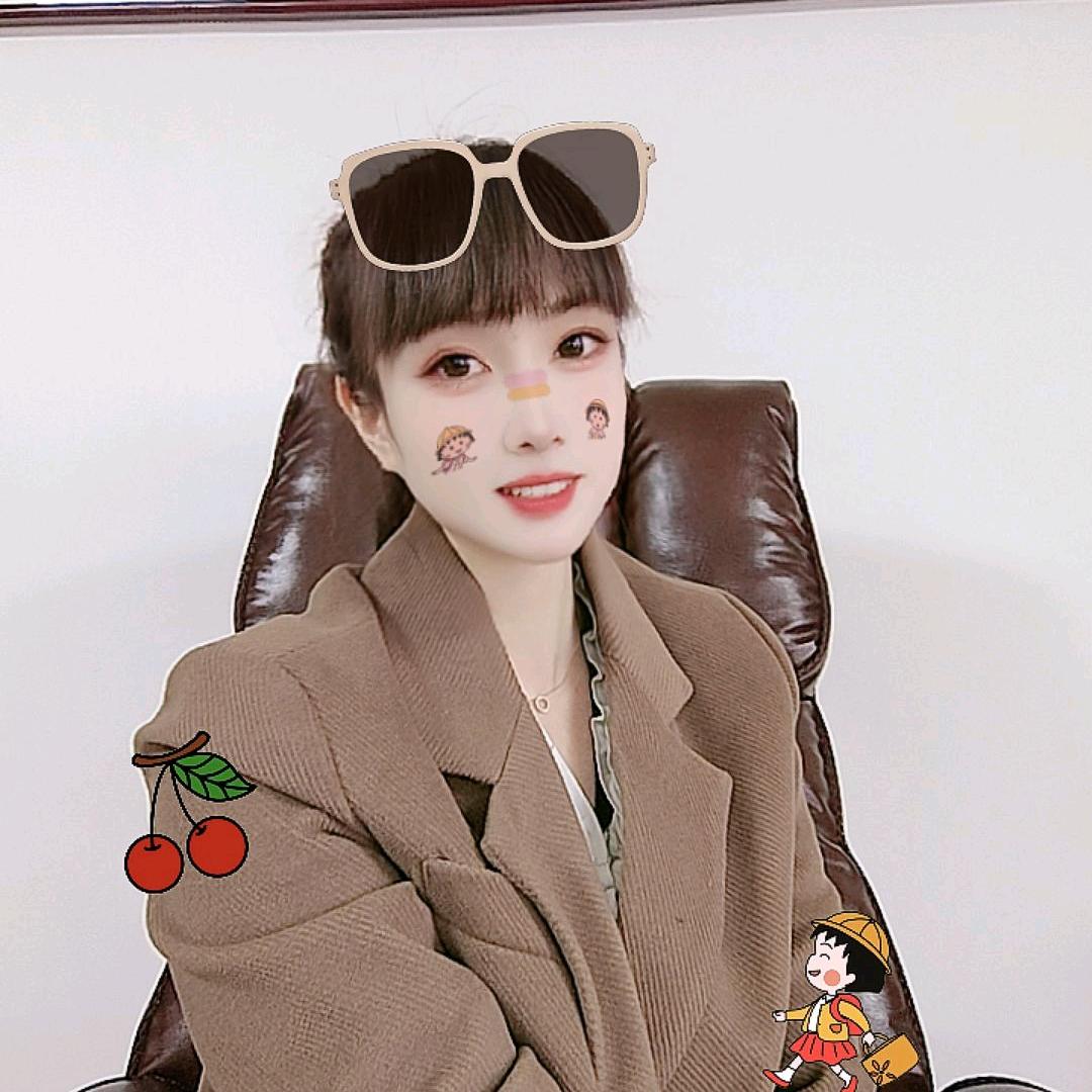 塑胶跑道 硅pu 人造草坪厂家小娜