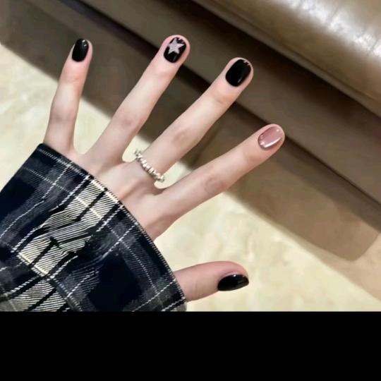 “勇往向钱”铭记于心