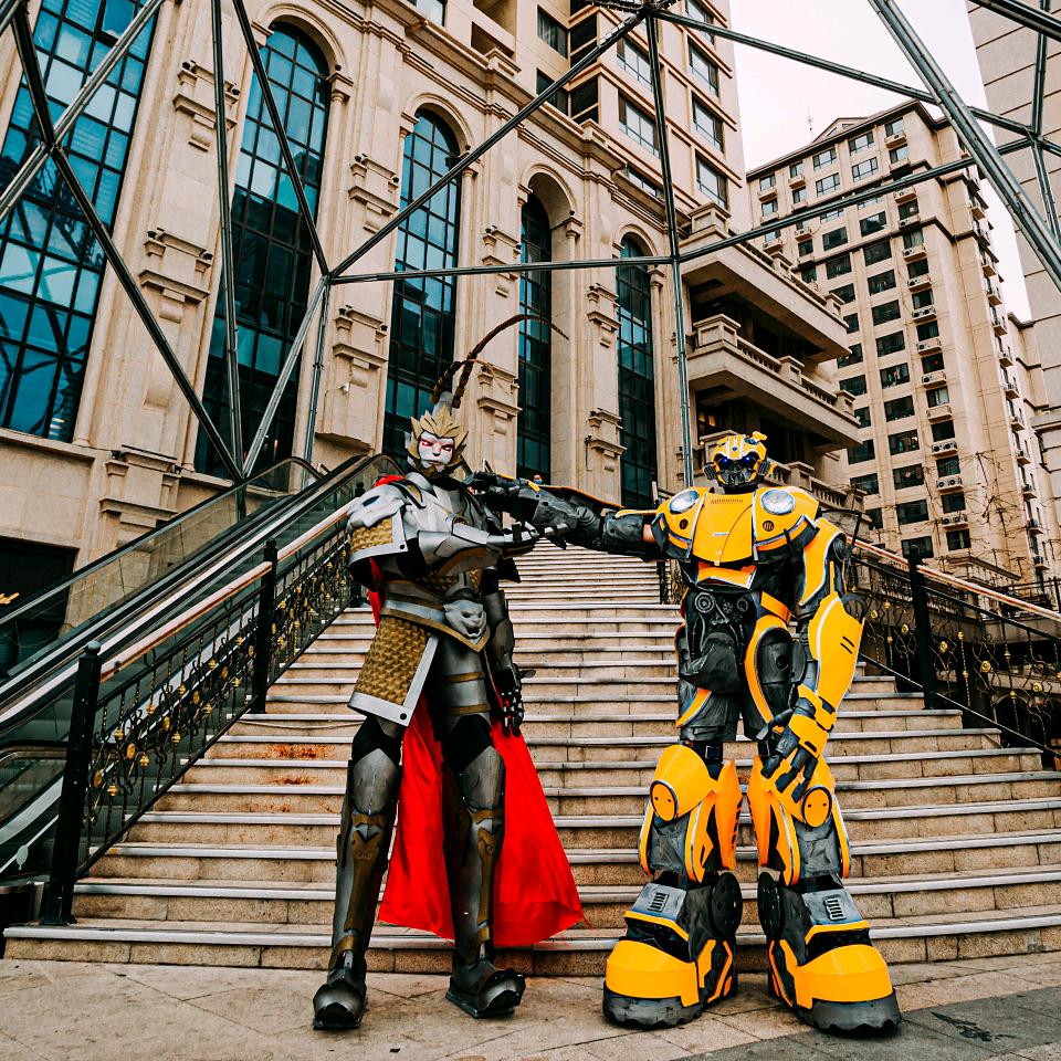 滕州火舞机甲婚车