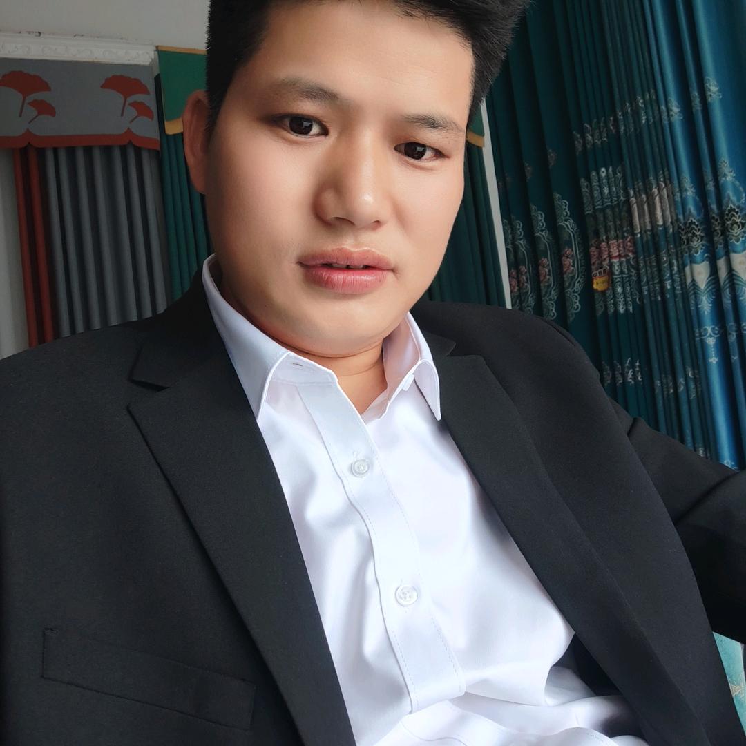 晴隆长流窗帘软装