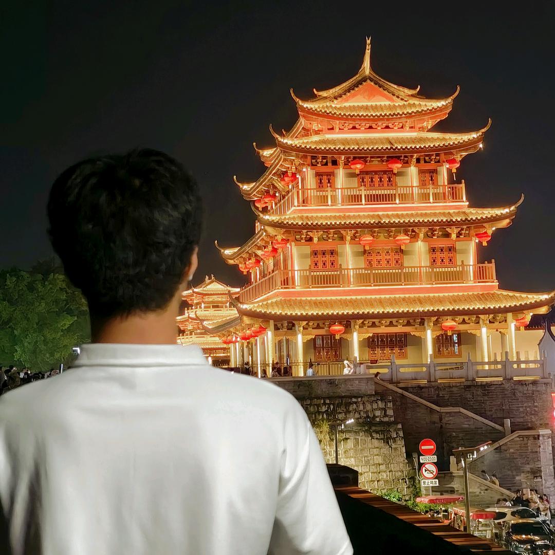 孤傲小泽
