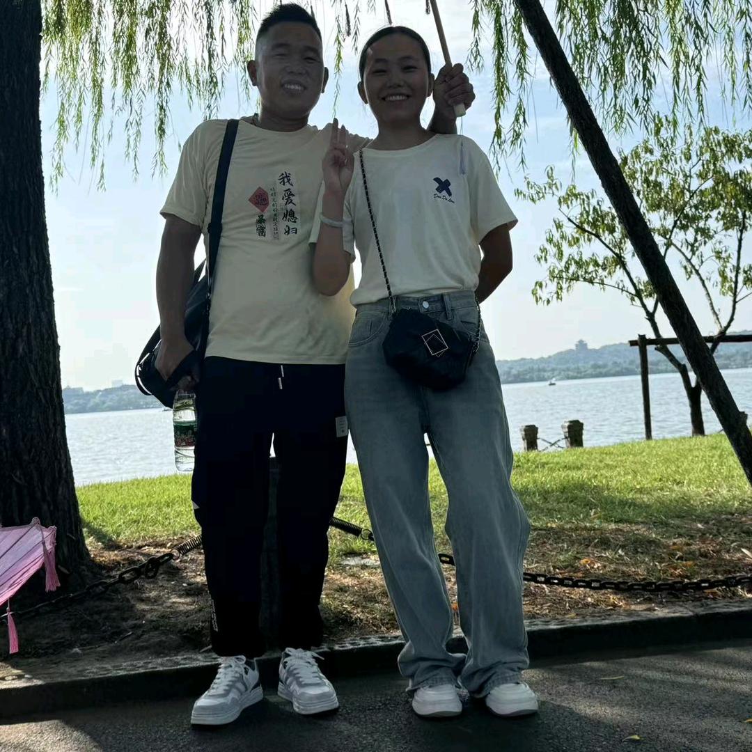 门窗.阳光房安装阿辉