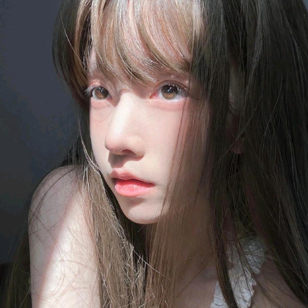 @是小熊川贝吖🌈
