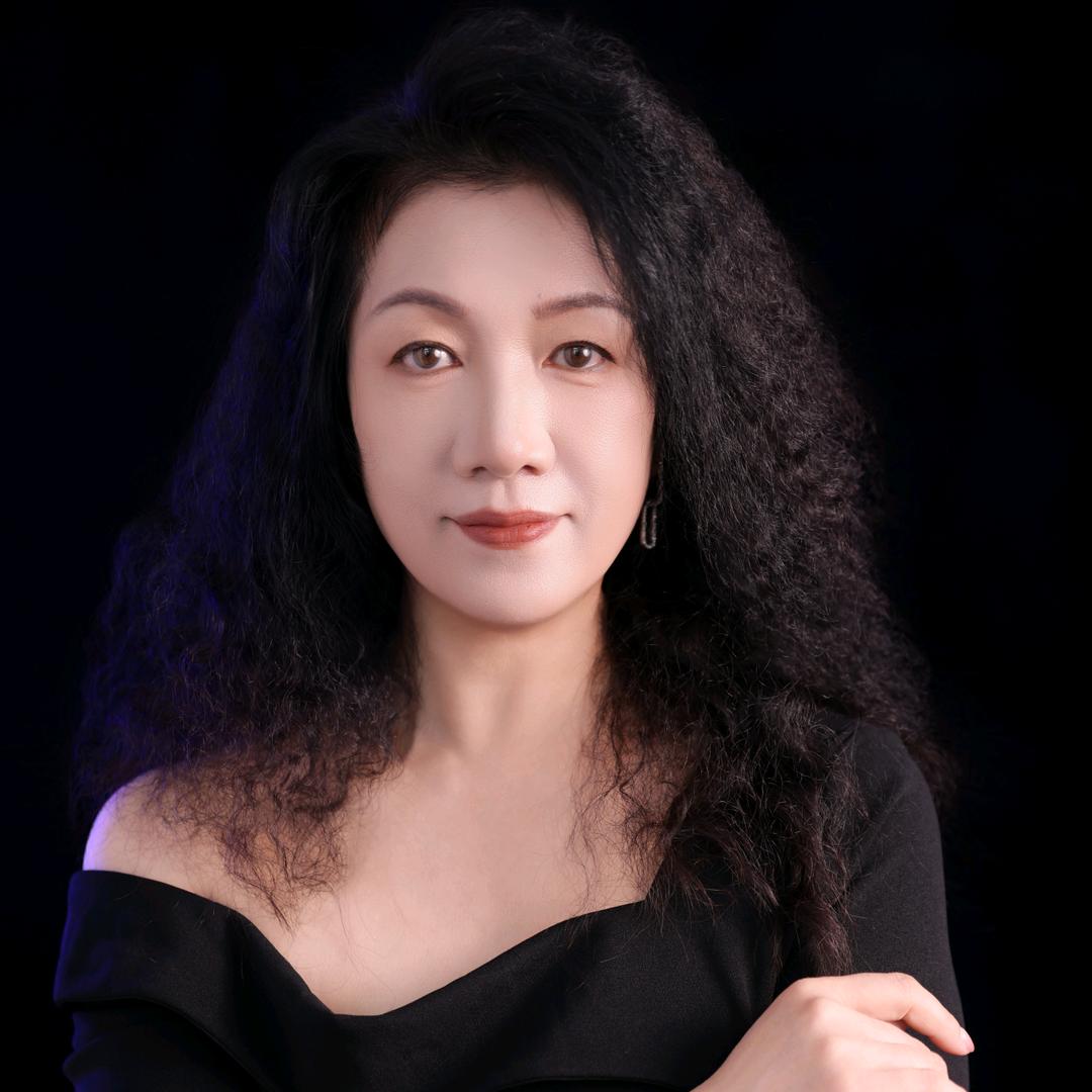 潘妞