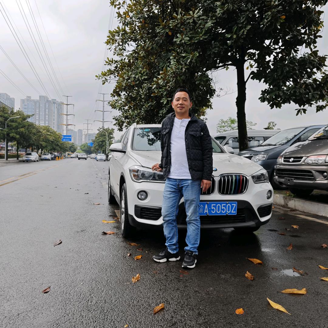徐彪面包车泊一航