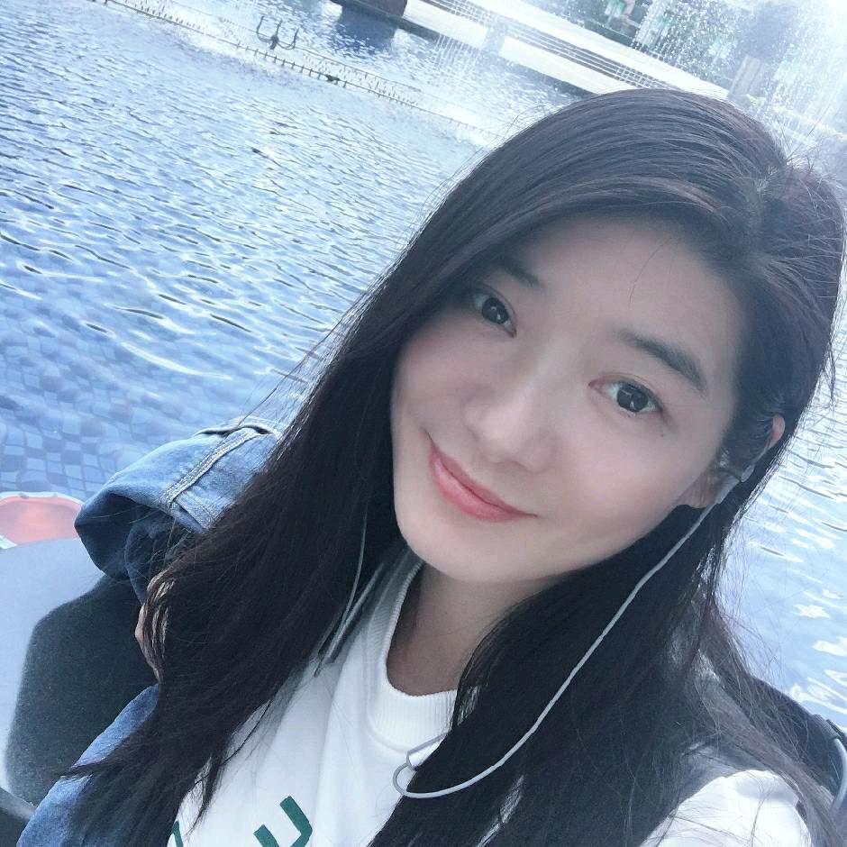 美美🔥（卖茶叶的小姐姐）