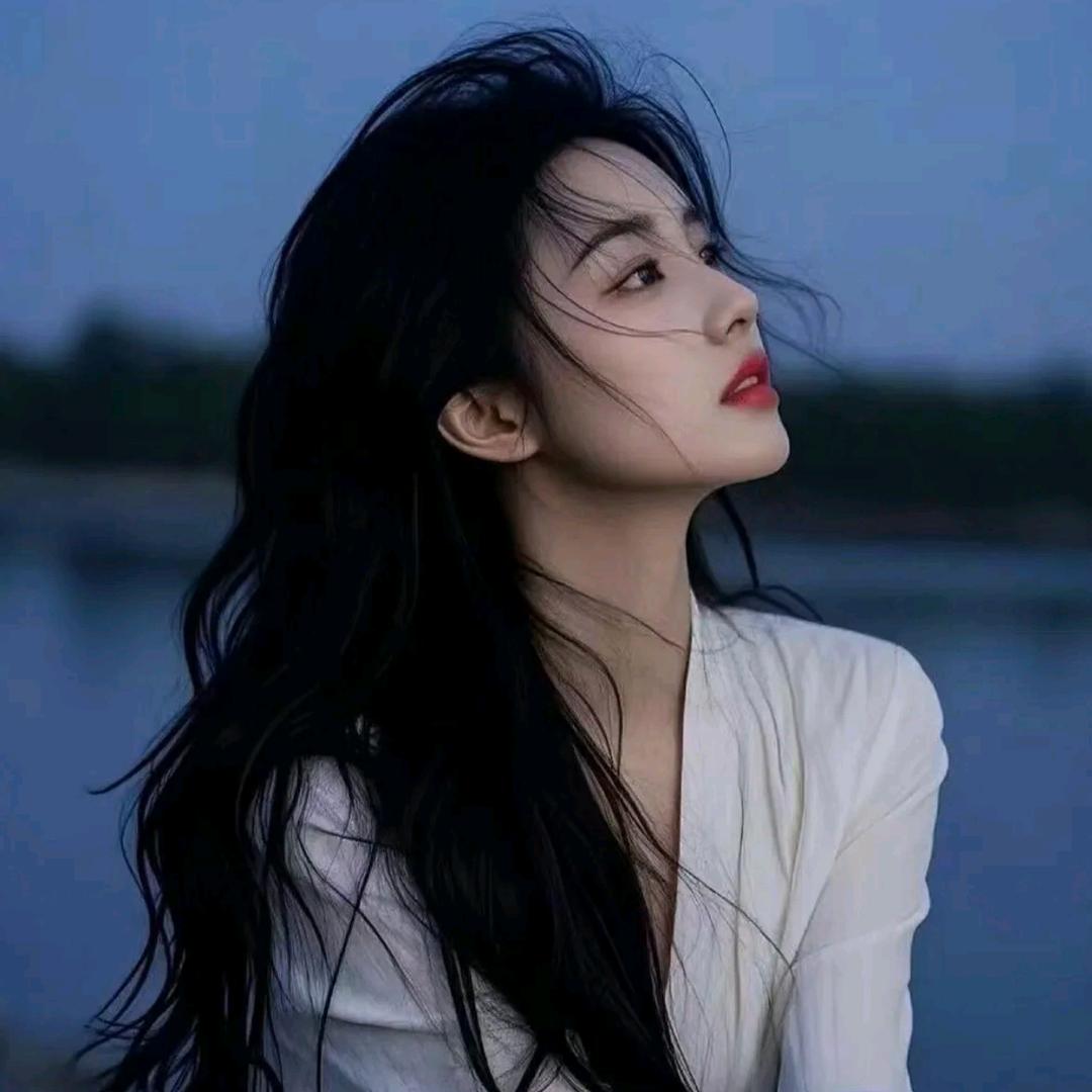 诺  汐