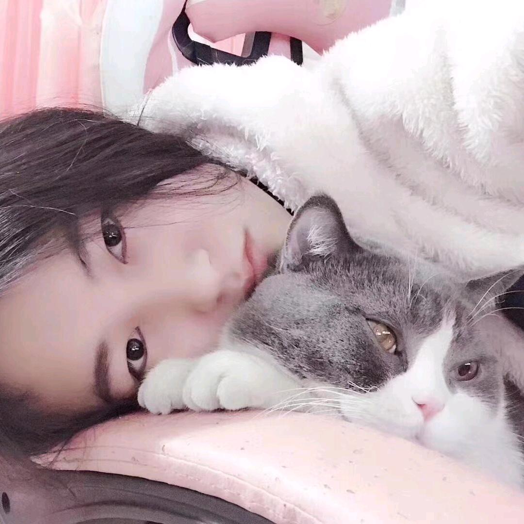 网瘾少女叮当猫