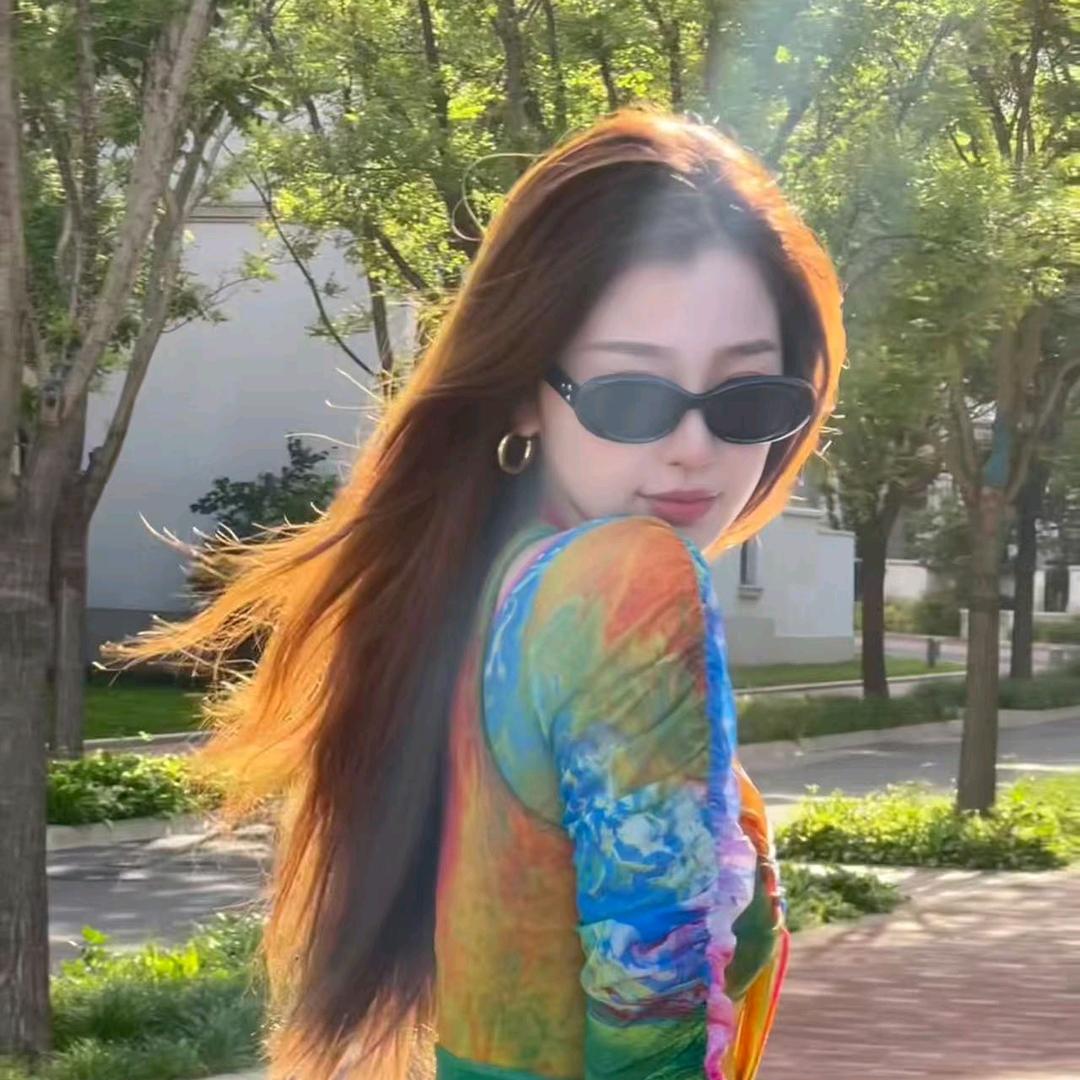 向上教育小何老师