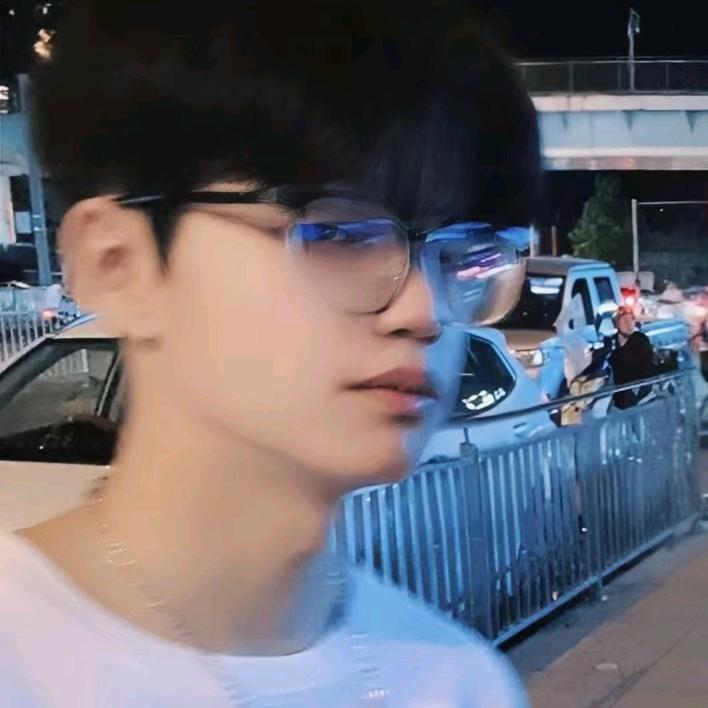 ༺ཌༀཉི༒悳༒༃ༀད༻