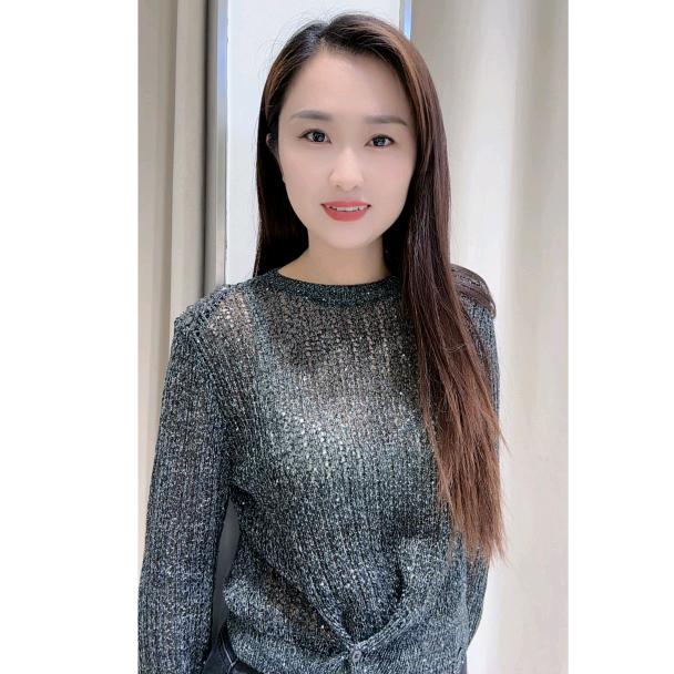 倩倩@《一间女装小店》