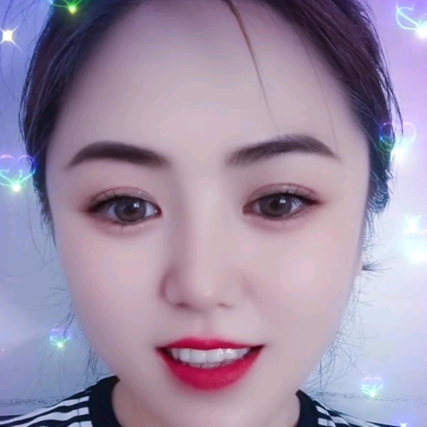 可爱小彤彤