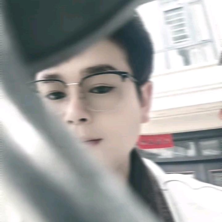 萧萧楽、