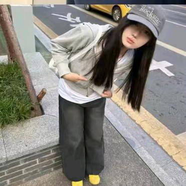 小y.