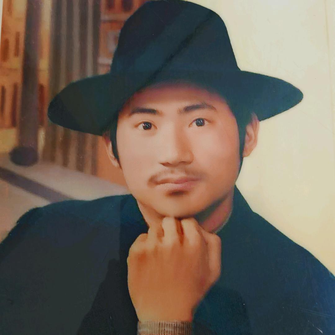 畅馨昇