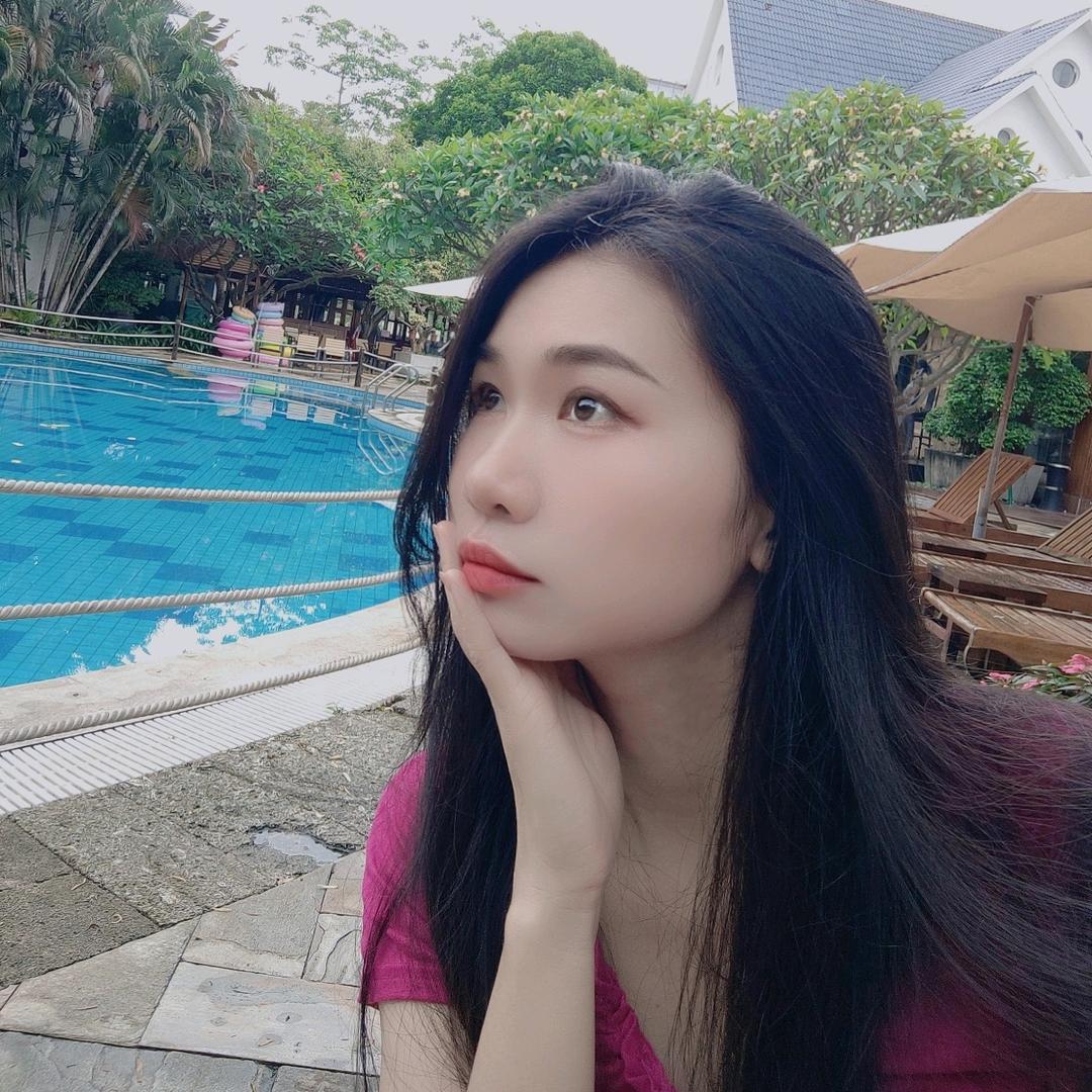 故事的小黄花🌼