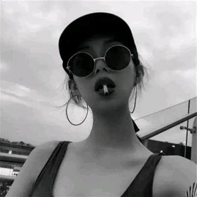姐的霸气伱不懂