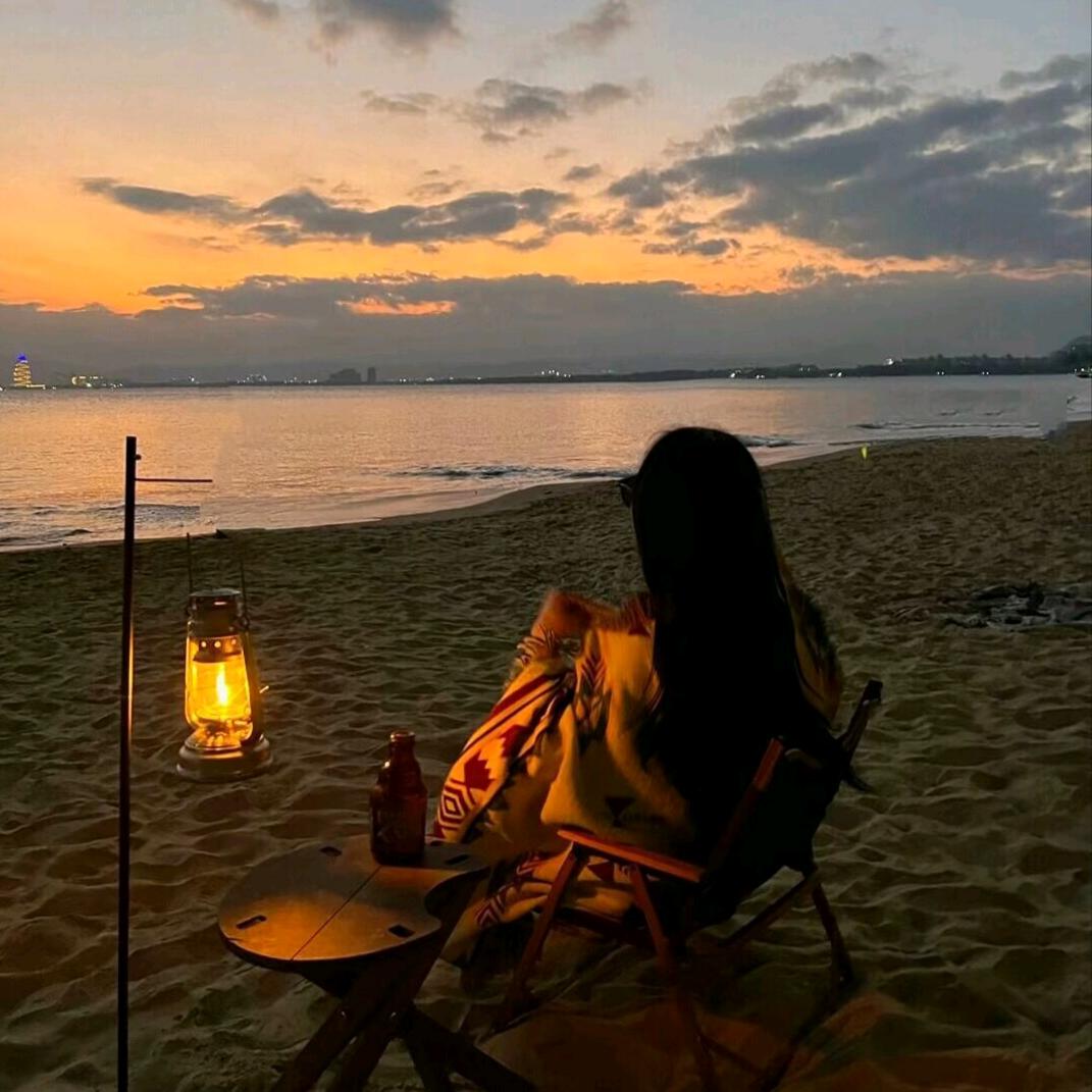 衡水市桃城区卿素服饰店