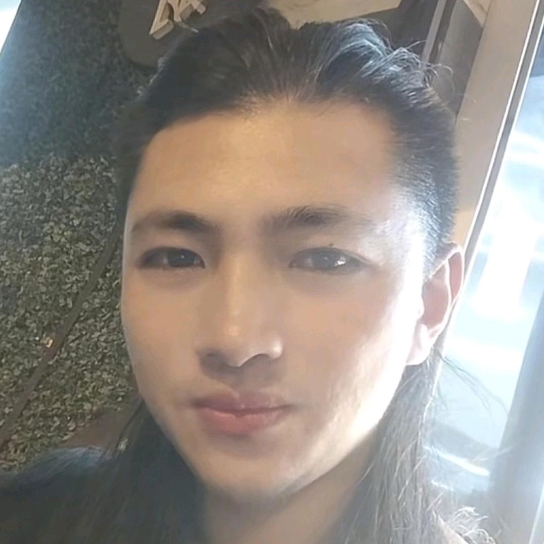 《忘穿》《秋裤哥》