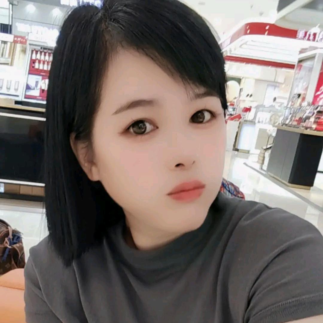 🎀        小胖妞