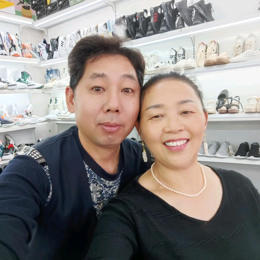 达州石桥镇李歌鞋庄