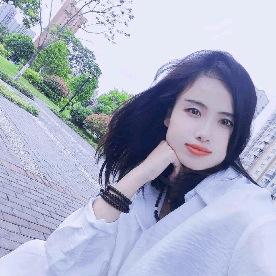莹莹🌿