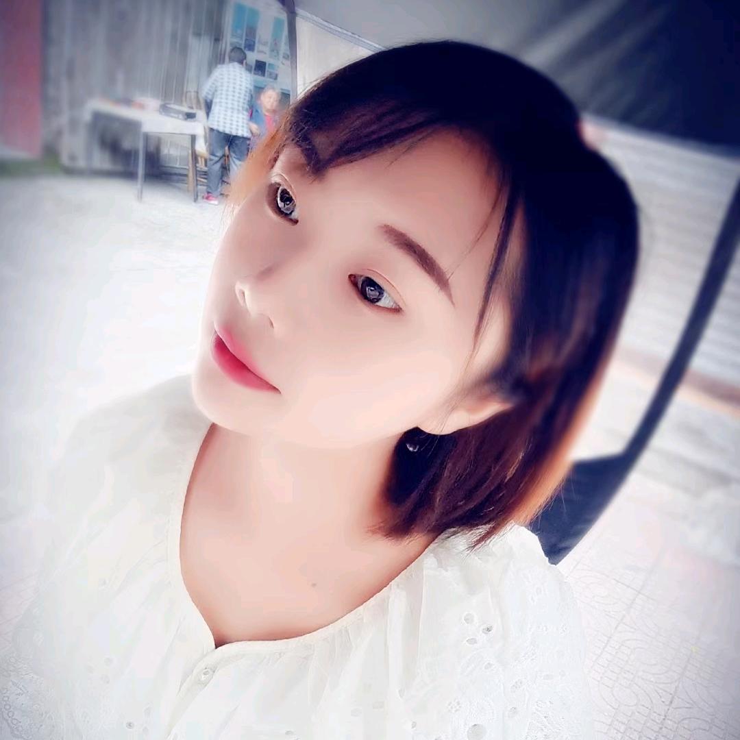 爱钩织的宇