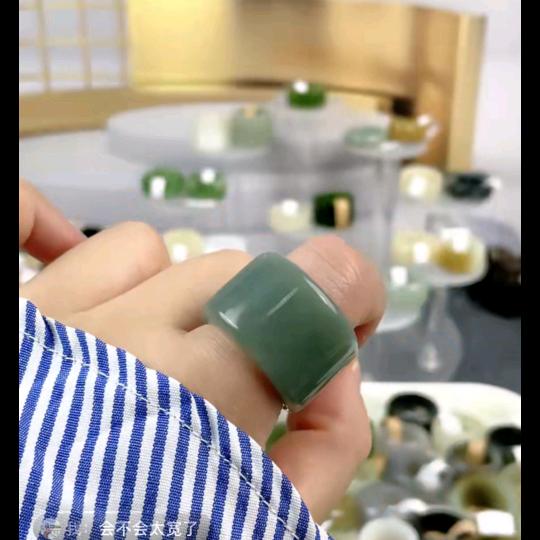 小糊涂仙儿