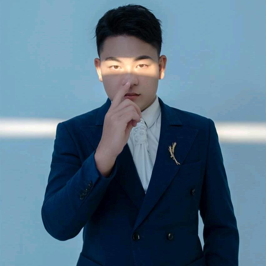：蓝桉