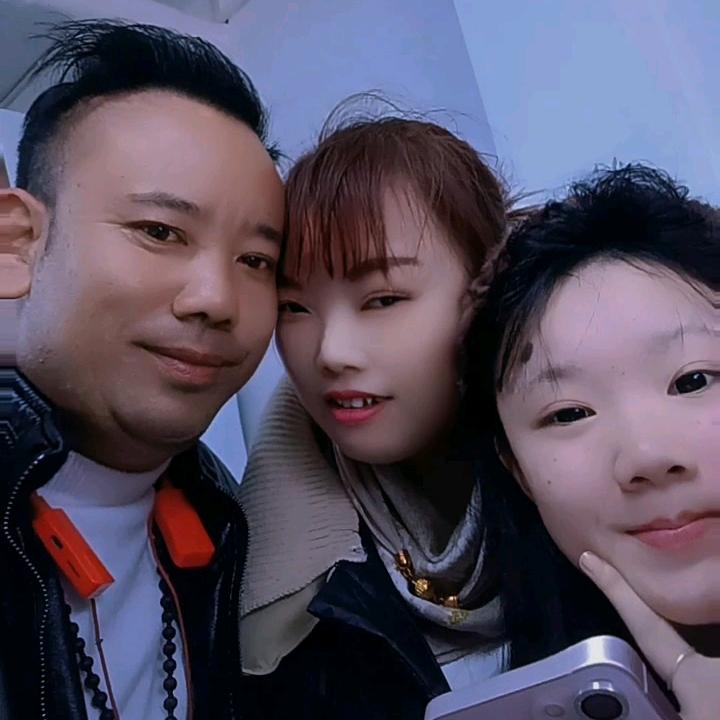 丧葬一条龙我是个山歌主播