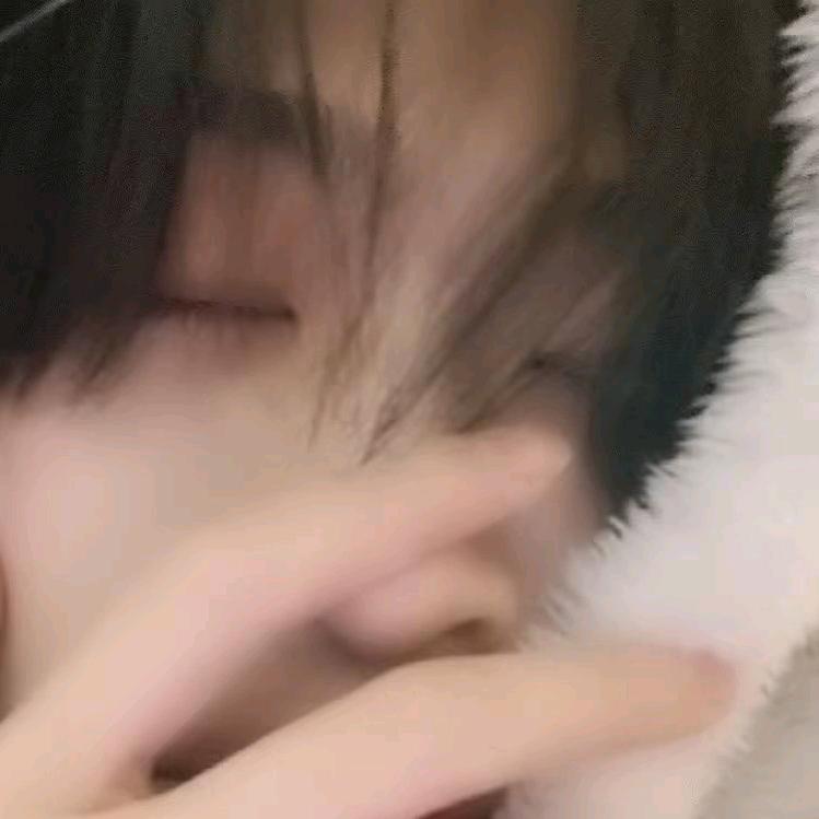 仙仙很温柔的.雷龙鱼