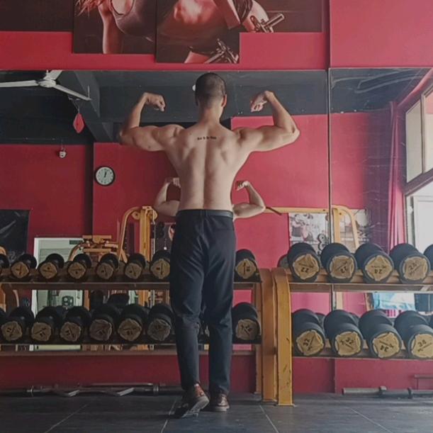 吕超（镇江第二深情）